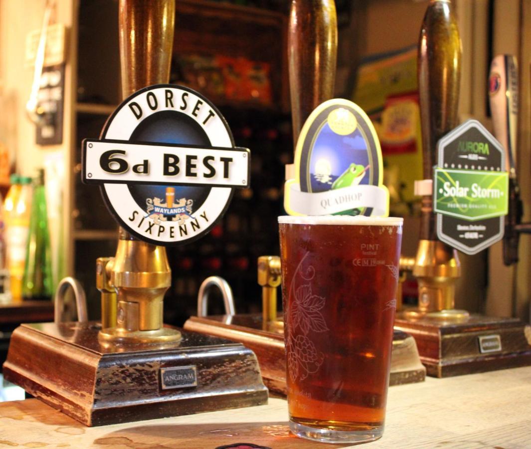 Monkey Brewhouse Hotel Lymington Eksteriør billede