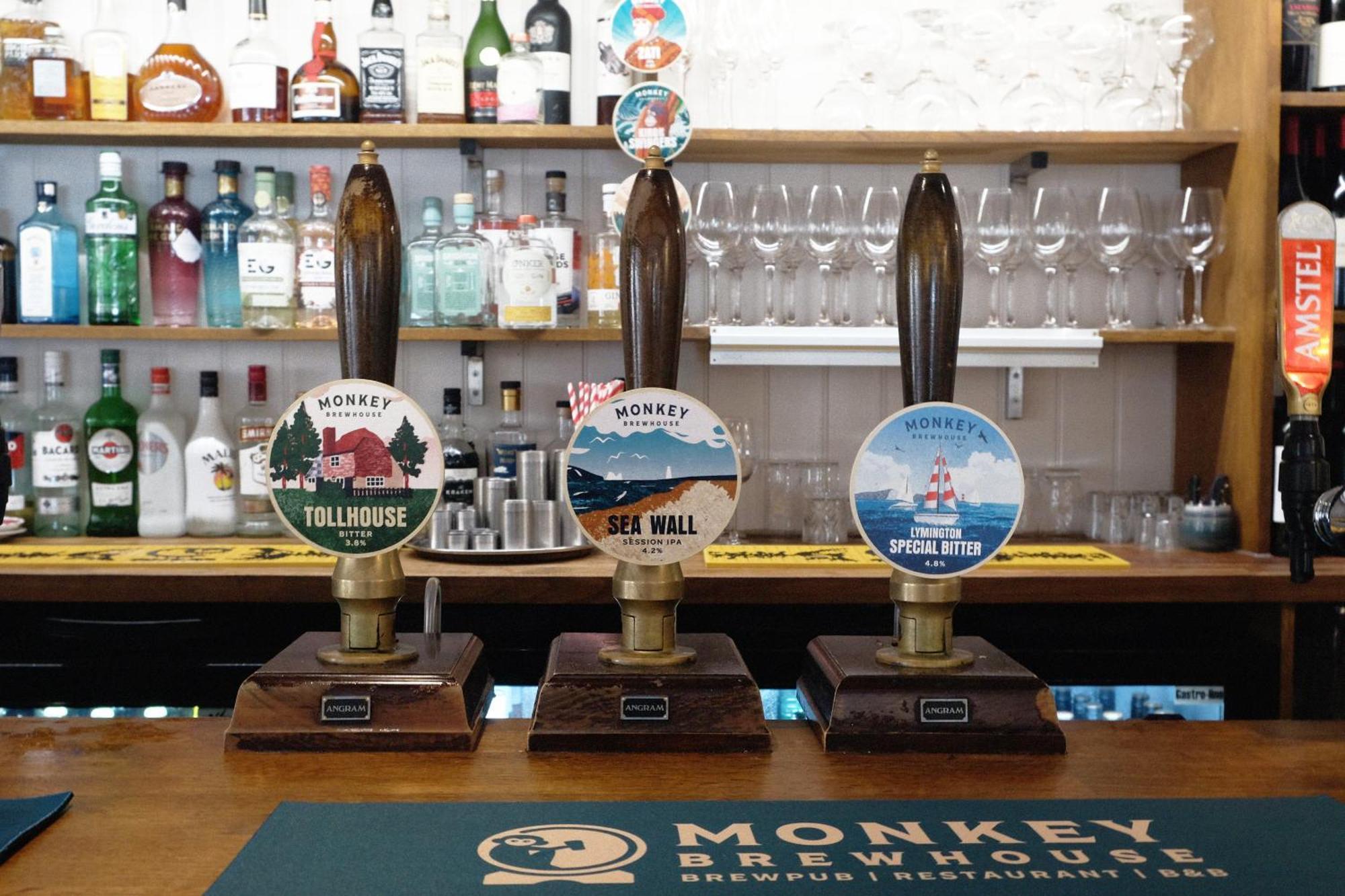 Monkey Brewhouse Hotel Lymington Eksteriør billede