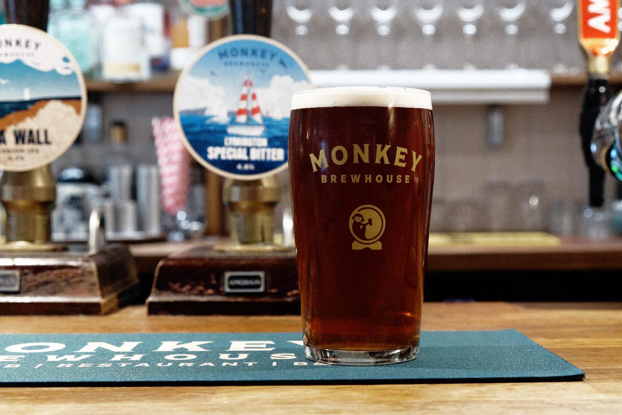 Monkey Brewhouse Hotel Lymington Eksteriør billede