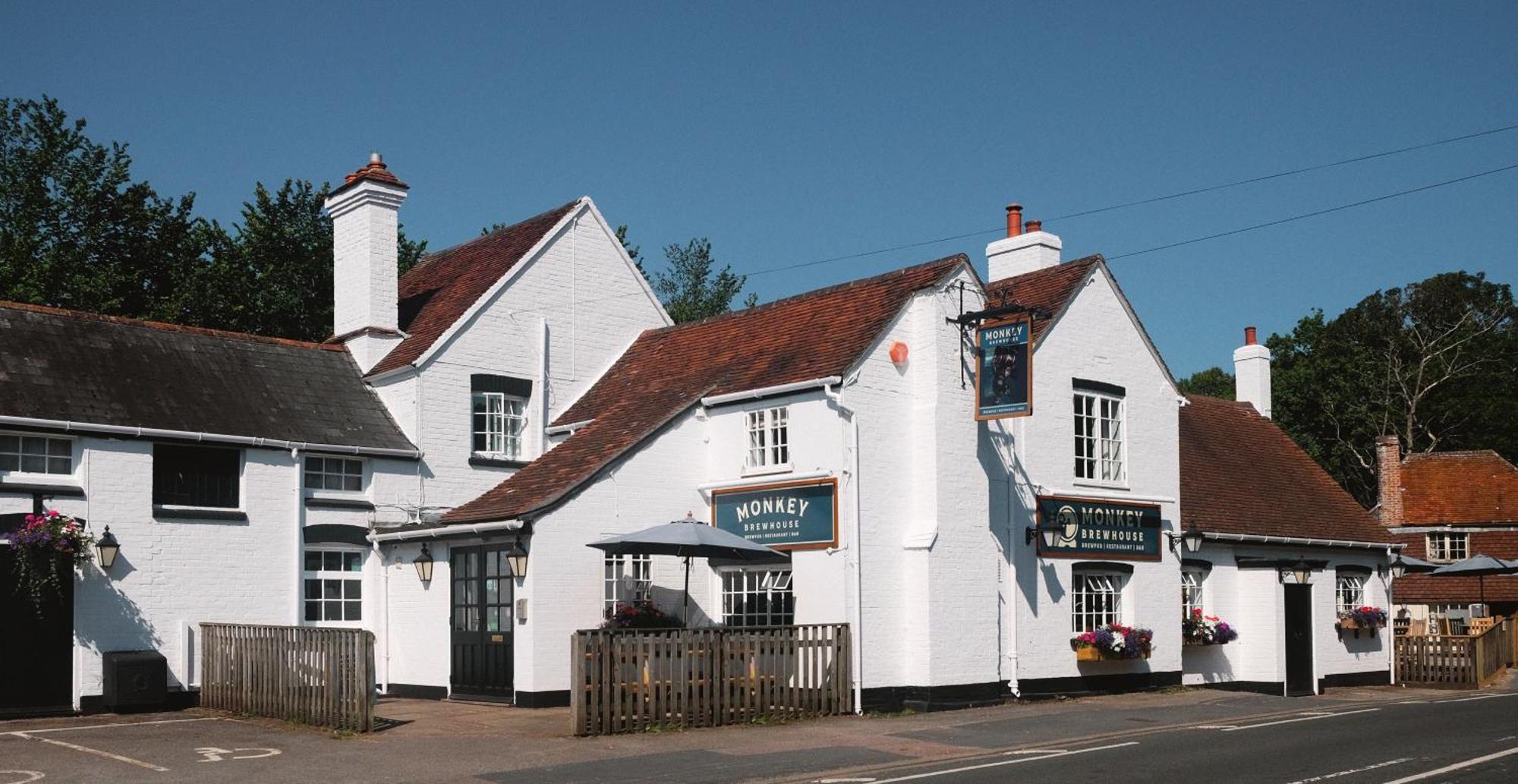 Monkey Brewhouse Hotel Lymington Eksteriør billede