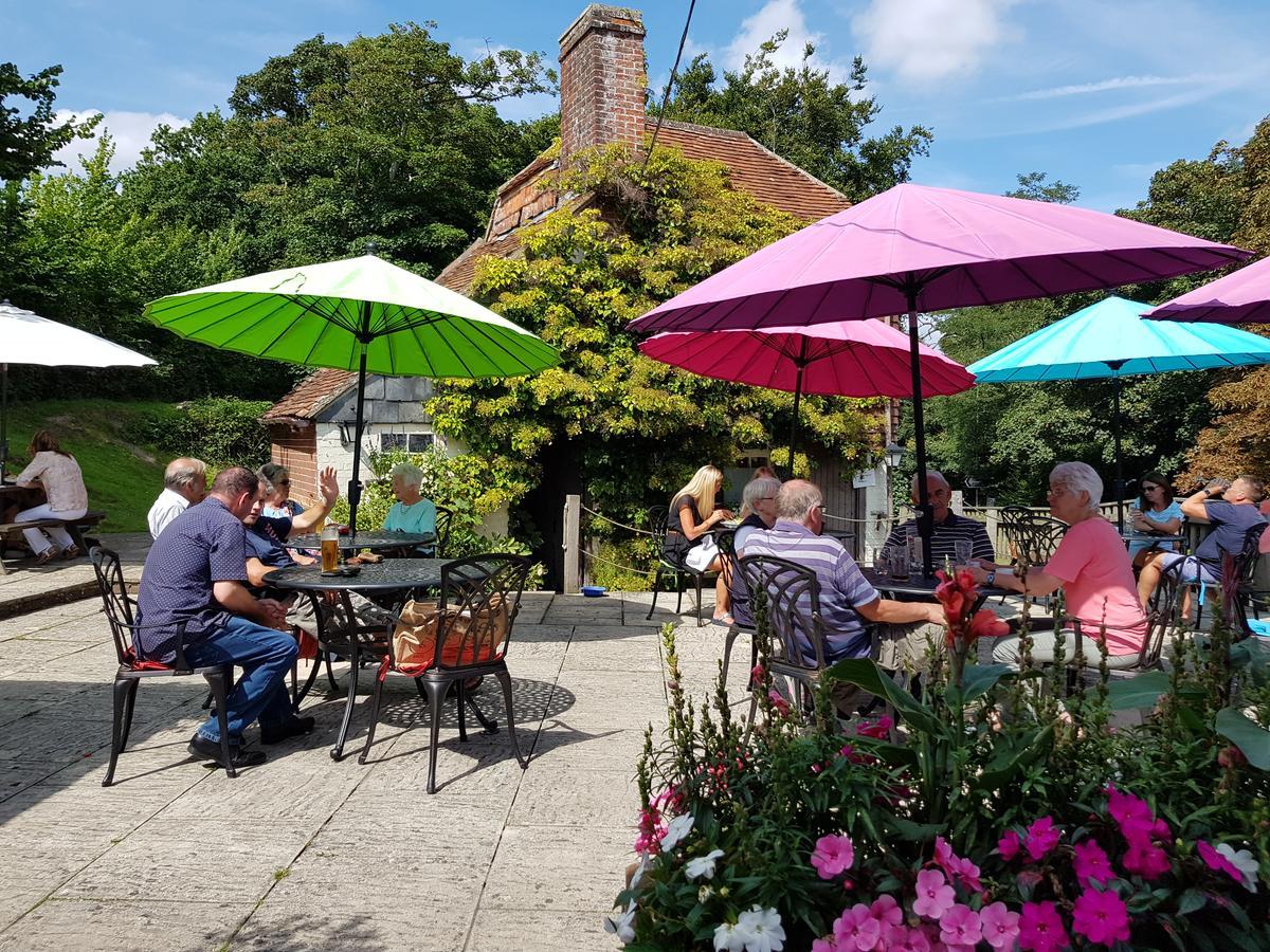 Monkey Brewhouse Hotel Lymington Eksteriør billede